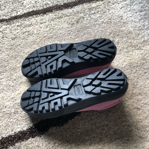 Alyx x Vans pink shoes mismatch pair - Picture 2 of 6
